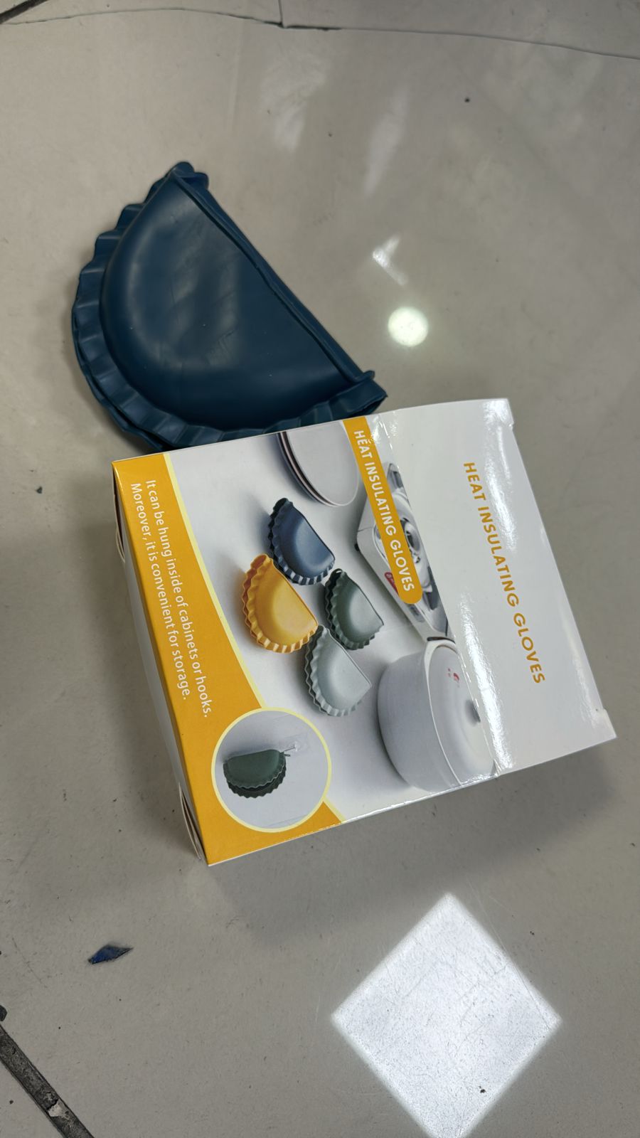 AGARRADERO DE OLLAS OVENMITT disponible en Yaxa Mexico